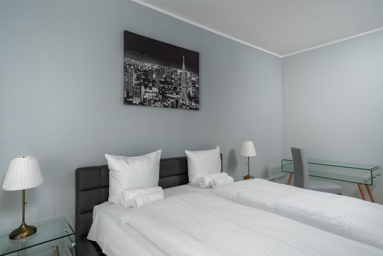 Rentplanet - Apartamenty Atal Tower ヴロツワフ エクステリア 写真