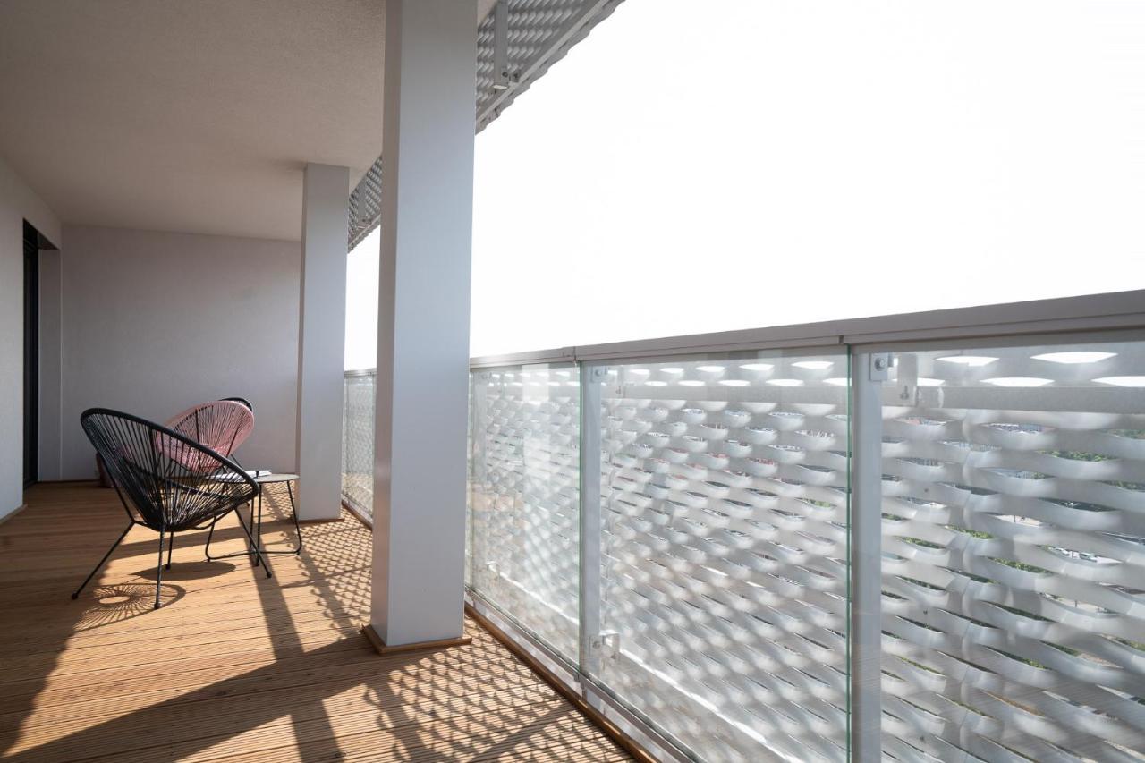 Rentplanet - Apartamenty Atal Tower ヴロツワフ エクステリア 写真